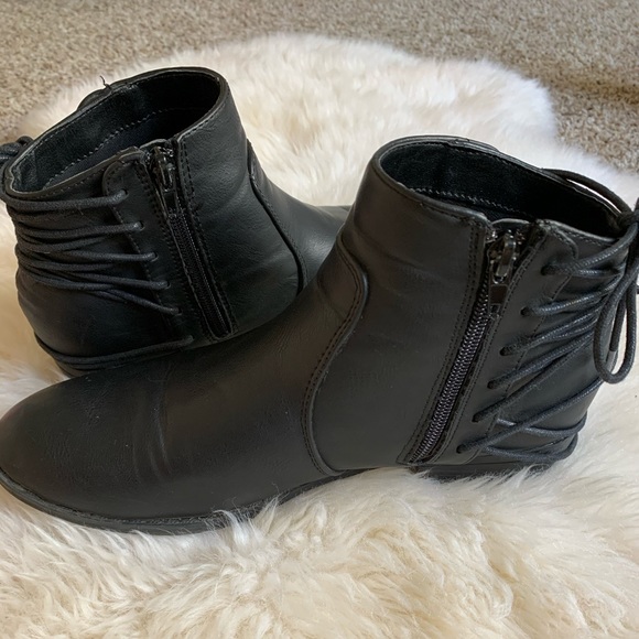 Black booties - Picture 4 of 5